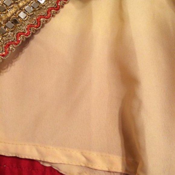 Beautiful Red & Cream Mirror Work Indian/Bollywood/Pakistani Lehenga Choli - Picture 13 of 17